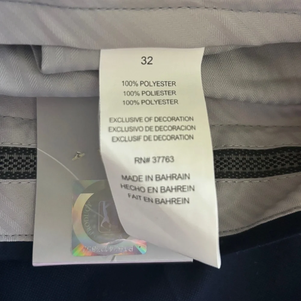 NWT Champions Tour Men’s Golf Shorts – Size 32 (True Navy)